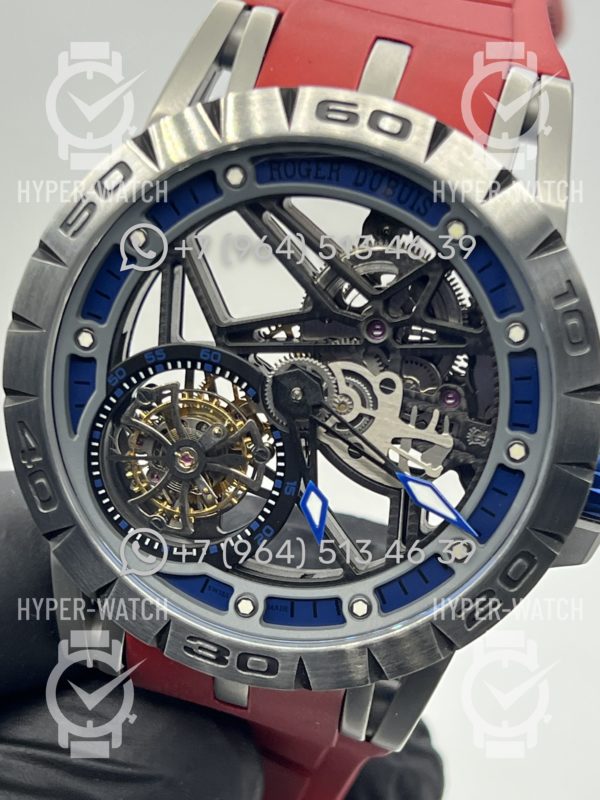 Товар Roger Dubuis Excalibur 45mm Flying Tourbillon Blue Red Фото 8 - Roger Dubuis Excalibur 45mm Flying Tourbillon Blue Red