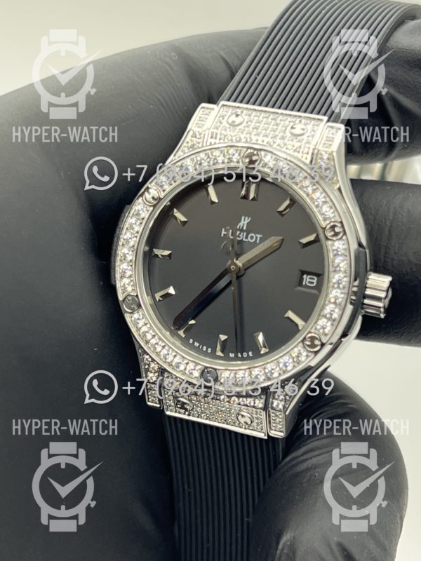 Товар Hublot Classic Fusion 33mm 581.NX.1470.RX.1704 Фото 5 - Hublot Classic Fusion 33mm 581.NX.1470.RX.1704