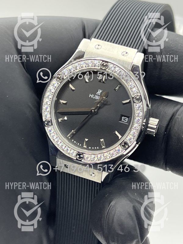 Фото 2 - Hublot Classic Fusion 33mm 581.NX.1470.RX.1104