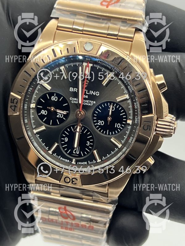 Фото 2 - Breitling Chronomat B01 42 RB0134101B1R1