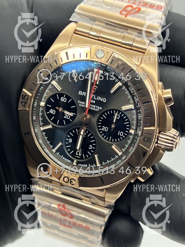Фото 3 - Breitling Chronomat B01 42 RB0134101B1R1