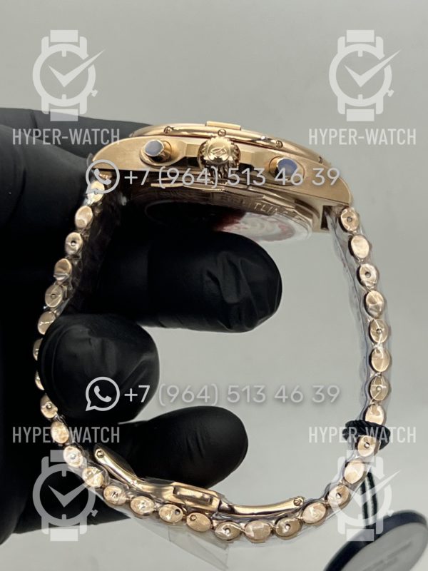 Фото 9 - Breitling Chronomat B01 42 RB0134101L1R1