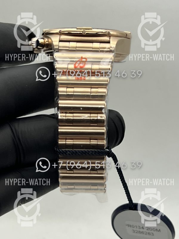 Фото 10 - Breitling Chronomat B01 42 RB0134101L1R1