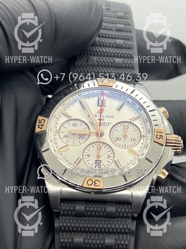 Фото 6 - Breitling Chronomat B01 42 IB0134101G1