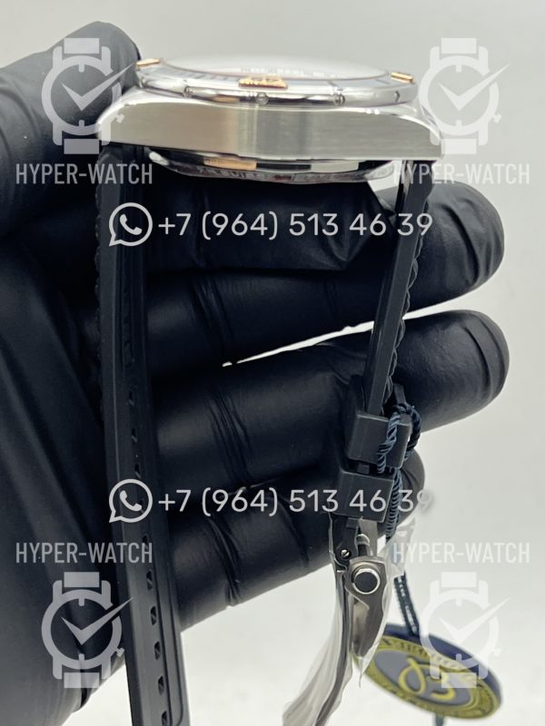 Фото 9 - Breitling Chronomat B01 42 IB0134101G1