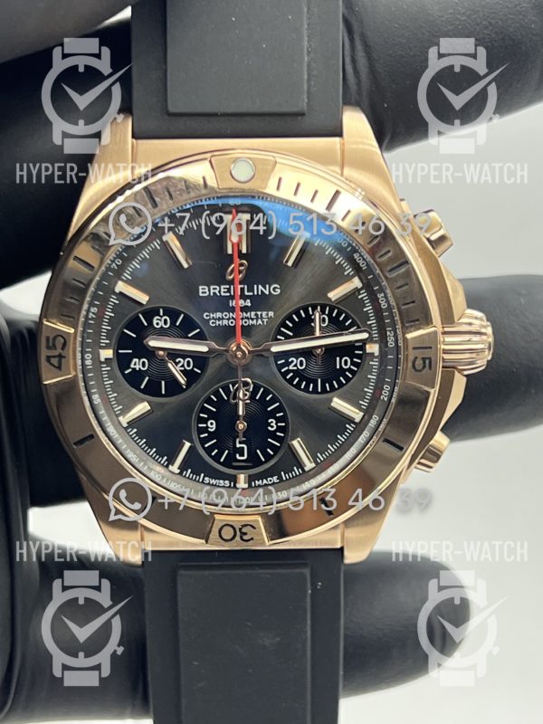 Фото 7 - Breitling Chronomat B01 42 RB0134101B1S1