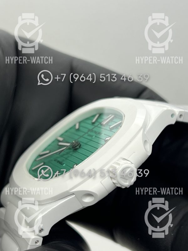 Товар Patek Philippe Nautilus AET Remould 5711 White Ceramic Фото 6 - Patek Philippe Nautilus AET Remould 5711 White Ceramic