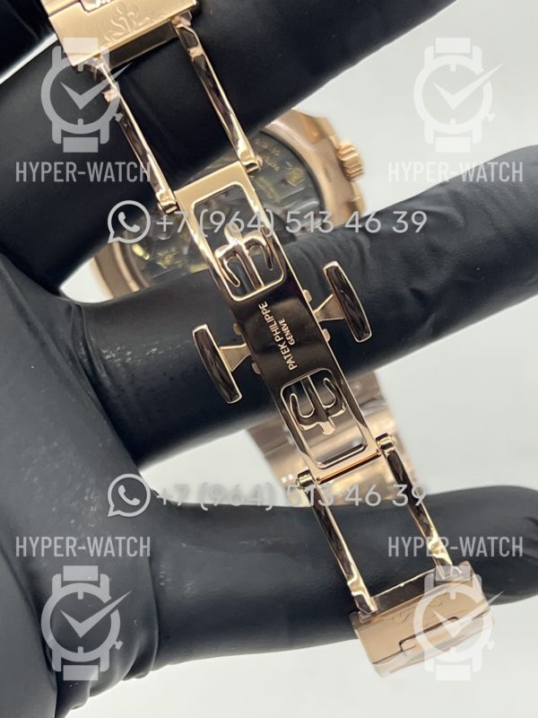 Товар Patek Philippe Nautilus 40mm 5724/12R-001 Фото 13 - Patek Philippe Nautilus 40mm 5724/12R-001