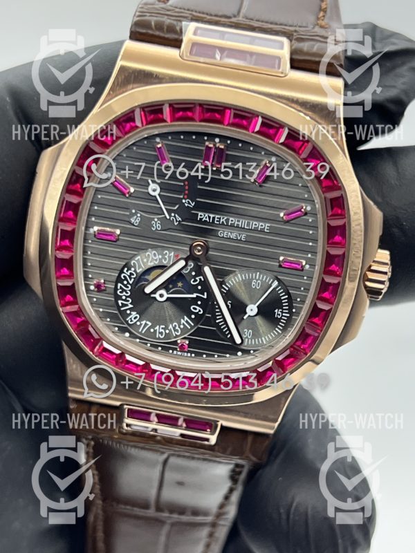 Товар Patek Philippe Nautilus 40mm 5724/12R-001 Steel Фото 3 - Patek Philippe Nautilus 40mm 5724/12R-001 Steel