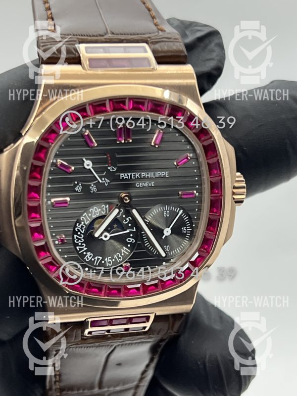 Товар Patek Philippe Nautilus 40mm 5724/12R-001 Steel Фото 4 - Patek Philippe Nautilus 40mm 5724/12R-001 Steel